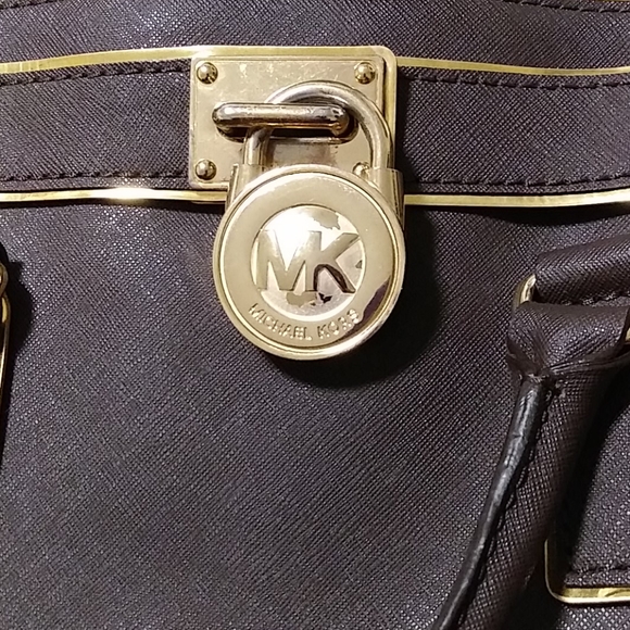 Michael Kors Brown leather shoulder bag - Picture 6 of 16